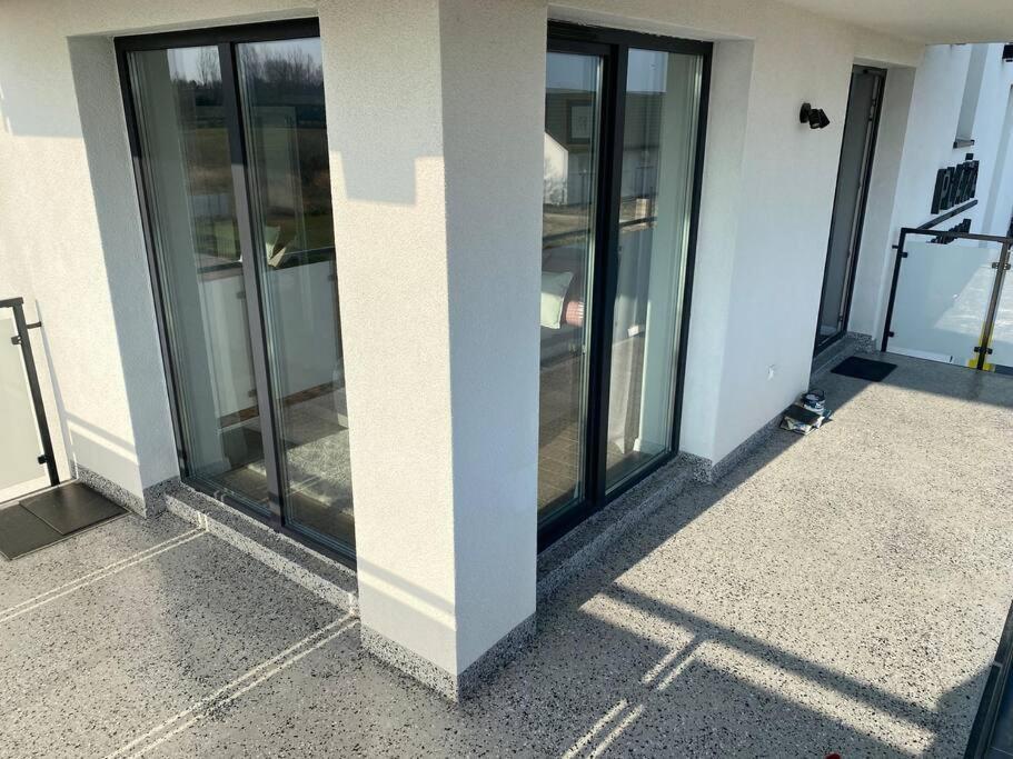 Nowoczesny Apartament Przy Ul Plazowej, Sarbinowo Exterior foto